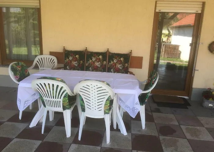 Ferienwohnung Herbsleben Daire