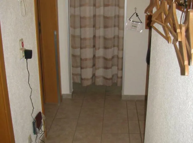 Ferienwohnung Herbsleben Apartamento *